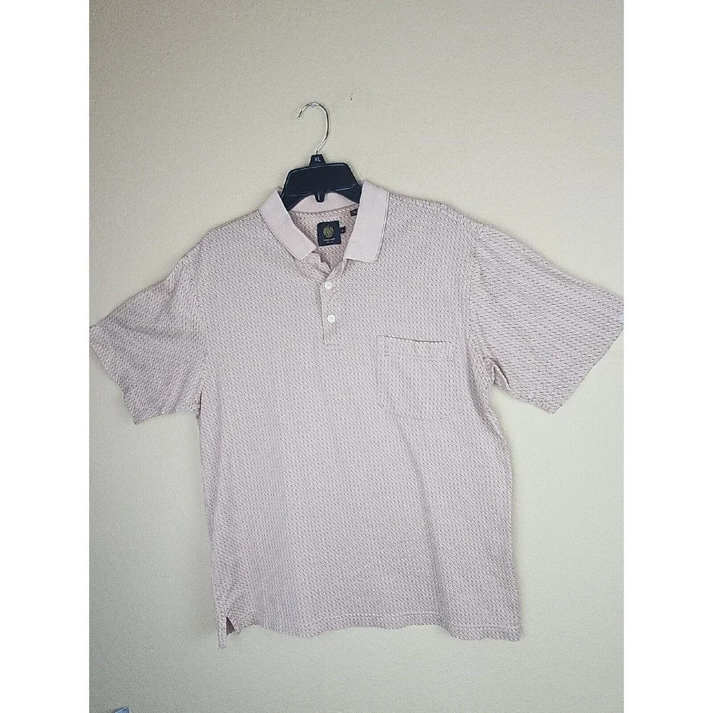 Men's Trump Golf  Short Sleeve‎ Polo Shirt Size Medium gold breast pocket